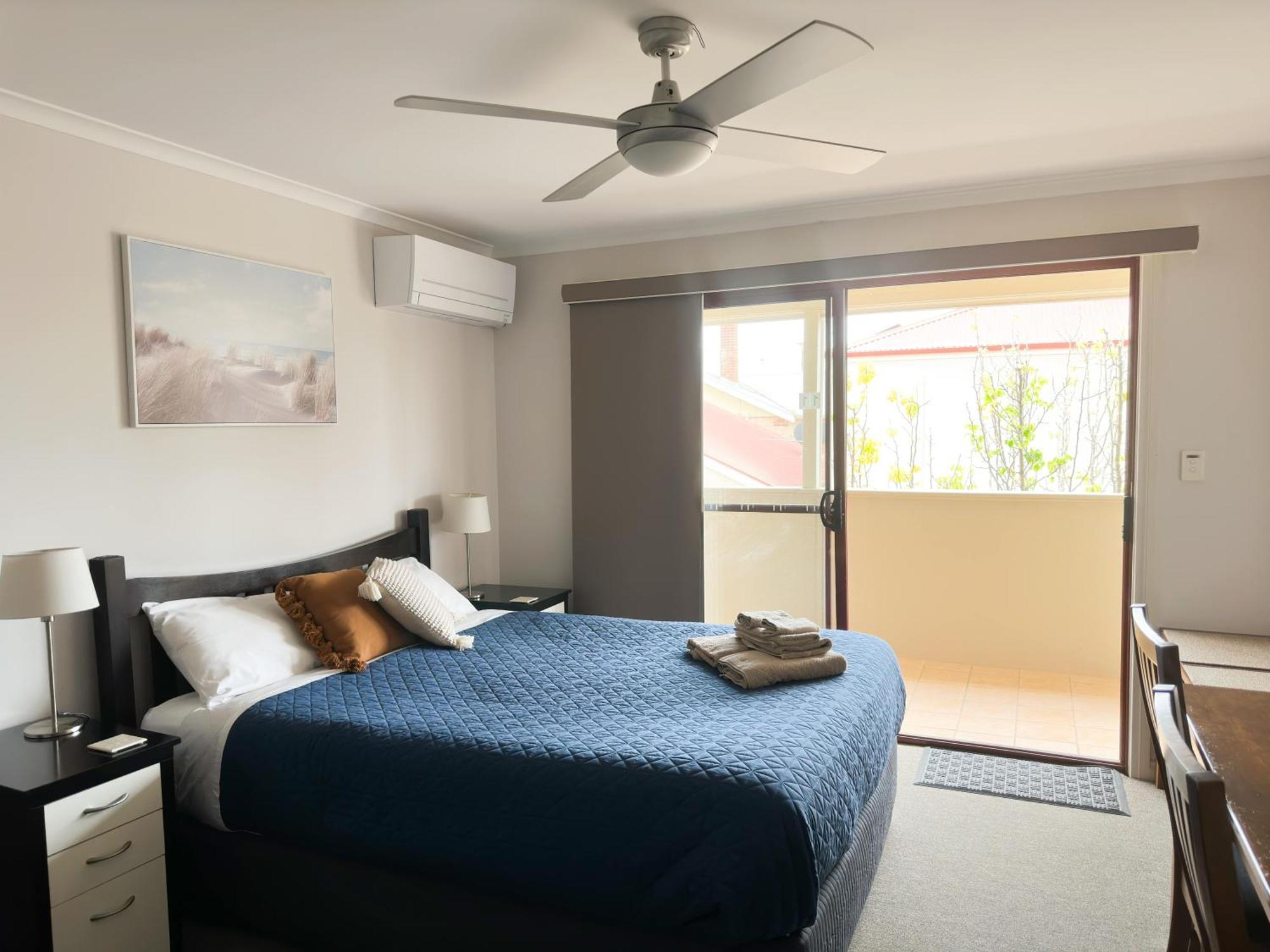 Port Vincent Motel & Apartments Dış mekan fotoğraf